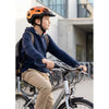 Casque Casco Activ NextGen Orange Cuivré porté par un collégien