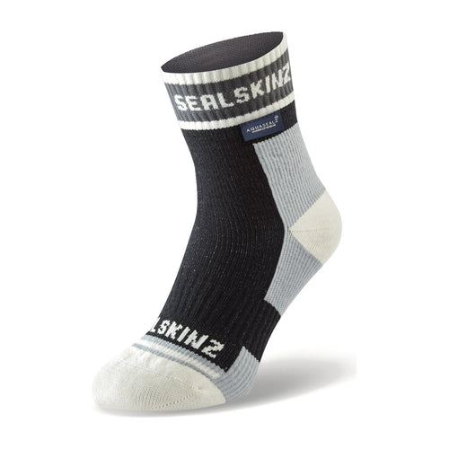 chaussettes-impermeables-enfant-sealskinz-holverstone-black-1