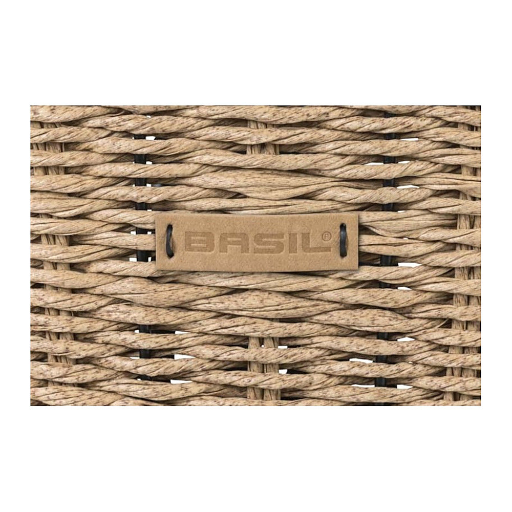 Panier avant vélo Basil Bremen Rattan Look KF 27 L coloris Seagrass – detail du tressage aspect jonc de mer