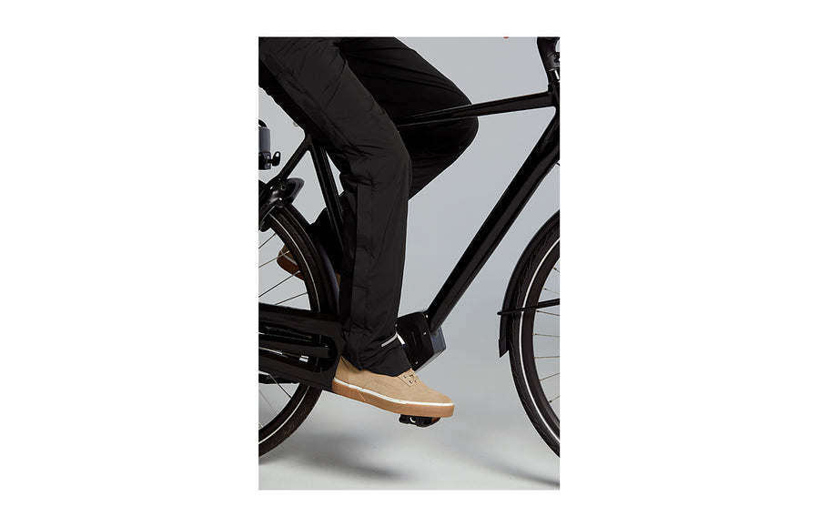 Pantalon de pluie Basil Skane homme noir en pedalant
