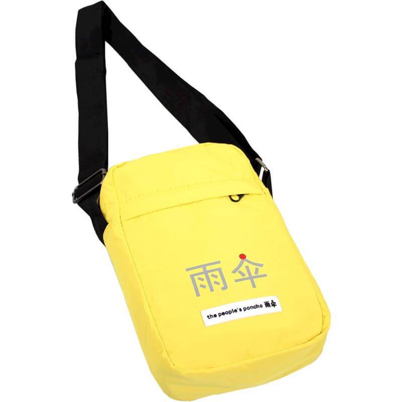 Poncho pour vélo The People's Poncho jaune replié en sac
