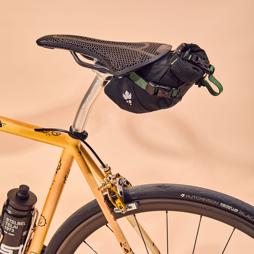 sacoche-de-selle-velo-miss-grape-cluster-2-2