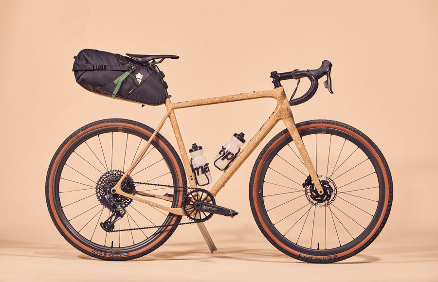 sacoche-de-selle-velo-miss-grape-cluster-sec3