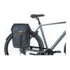 Sacoche double vélo Basil Miles Tarpaulin MIK 34 L coloris Noir Orange – detail des coutures et boucles LED
