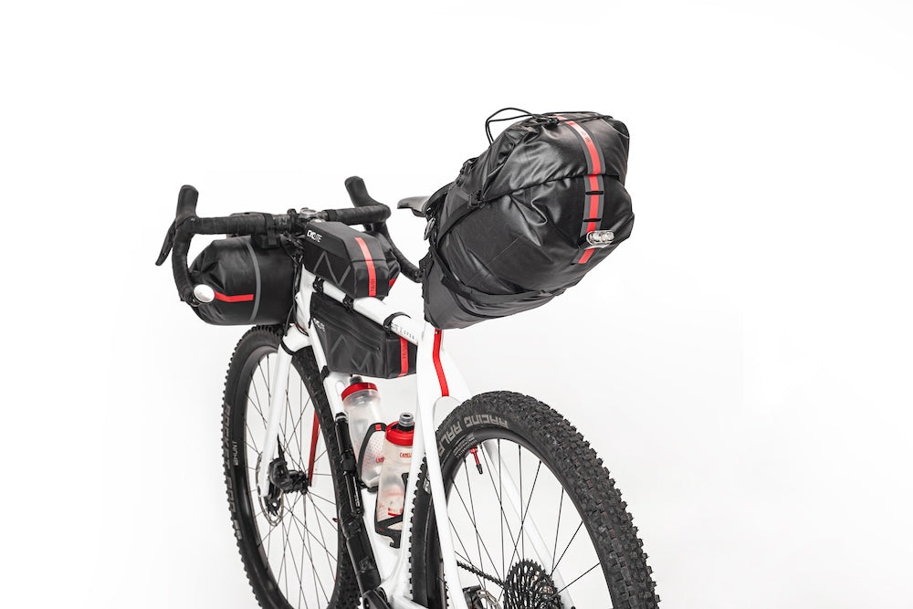 À propos des sacoches de vélo en toile vintage, les gens À propos des sacoches de vélo en toile vintage, les gens