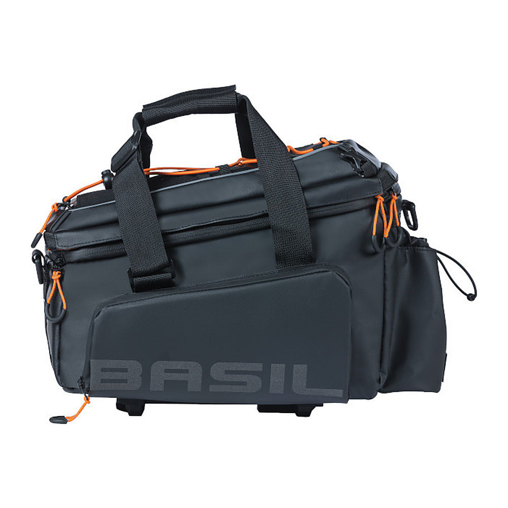 Sacoche porte-bagages Basil Miles Tarpaulin XL Pro MIK 9-36 L coloris Noir / Orange – en configuration fermee 9 L