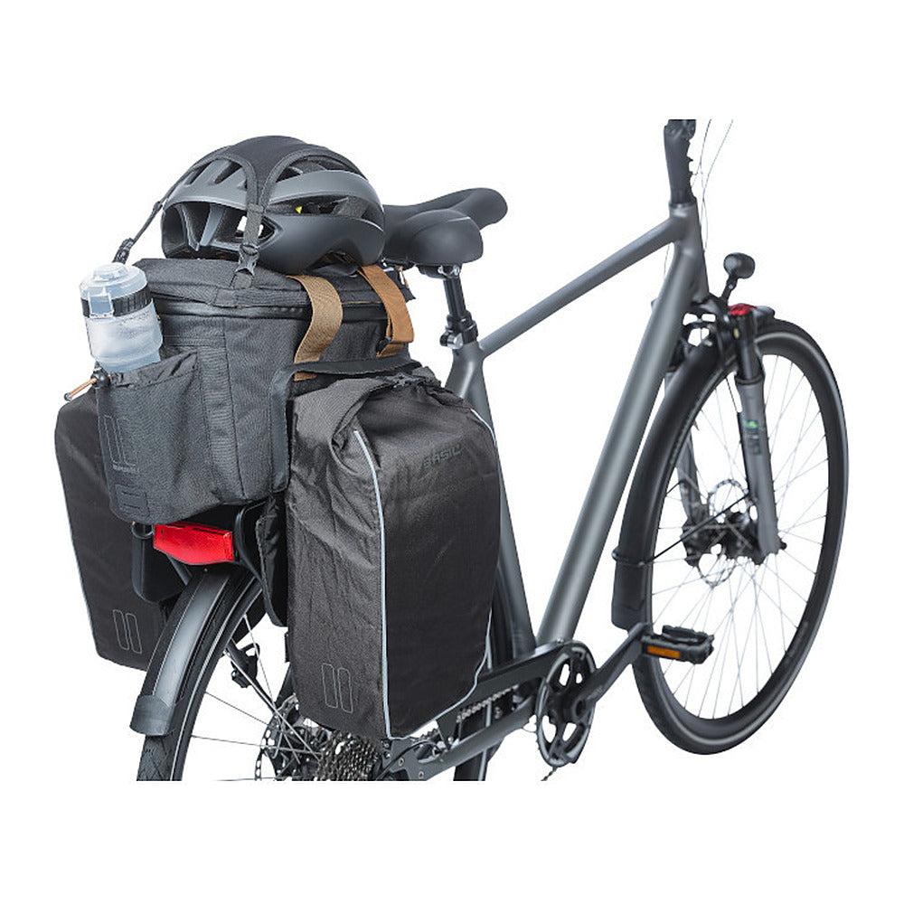 Sacoche porte-bagages Basil Miles Trunkbag XL Pro MIK 9-36 L coloris Black Slate – montee sur un velo, poches depliees