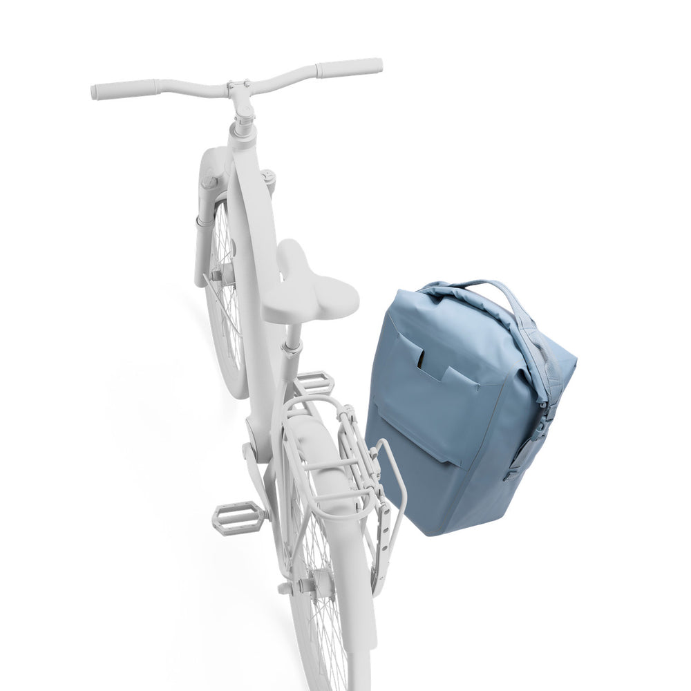 sacoche-velo-porte-bagages-thule-shield-inlock-22l-bleu-4