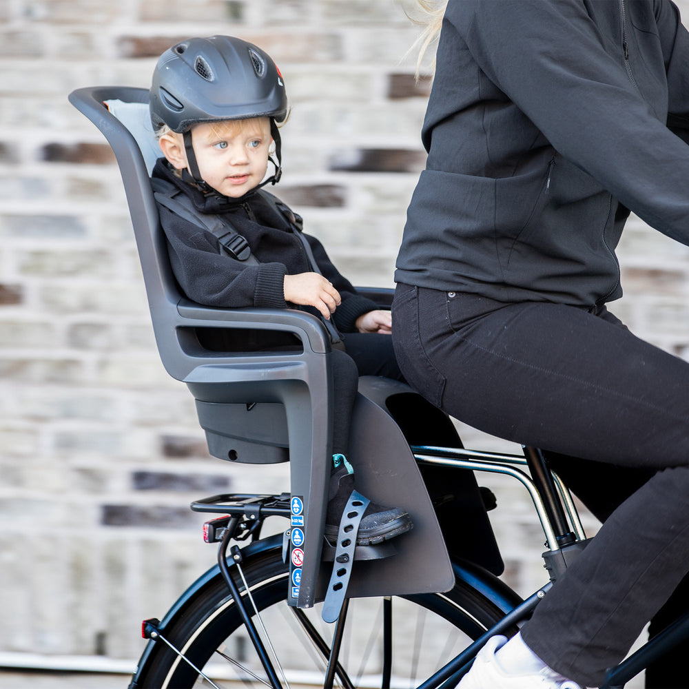 siege-velo-enfant-arriere-thule-ridealong-2-cadre-gris-clair-4