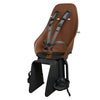 Siège vélo enfant arrière Urban Iki BIO - Momigara porte-bagage coloris Marron/Noir sur fond blanc