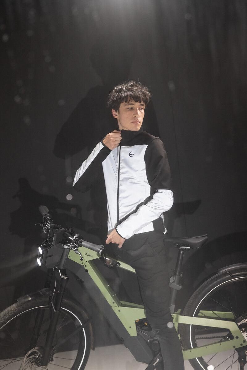 Wowow Gilet de sécurité roadie blanc/gris réfléchissant au meilleur prix avec Vélo Station Wowow Gilet de sécurité roadie blanc/gris réfléchissant au meilleur prix avec Vélo Station