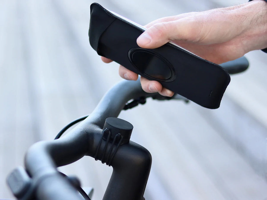 Support téléphone vélo magnétique Shapeheart M noir aimant puissant Iphone